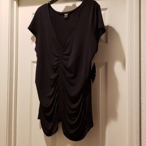 Black middle scrunch polyester blouse